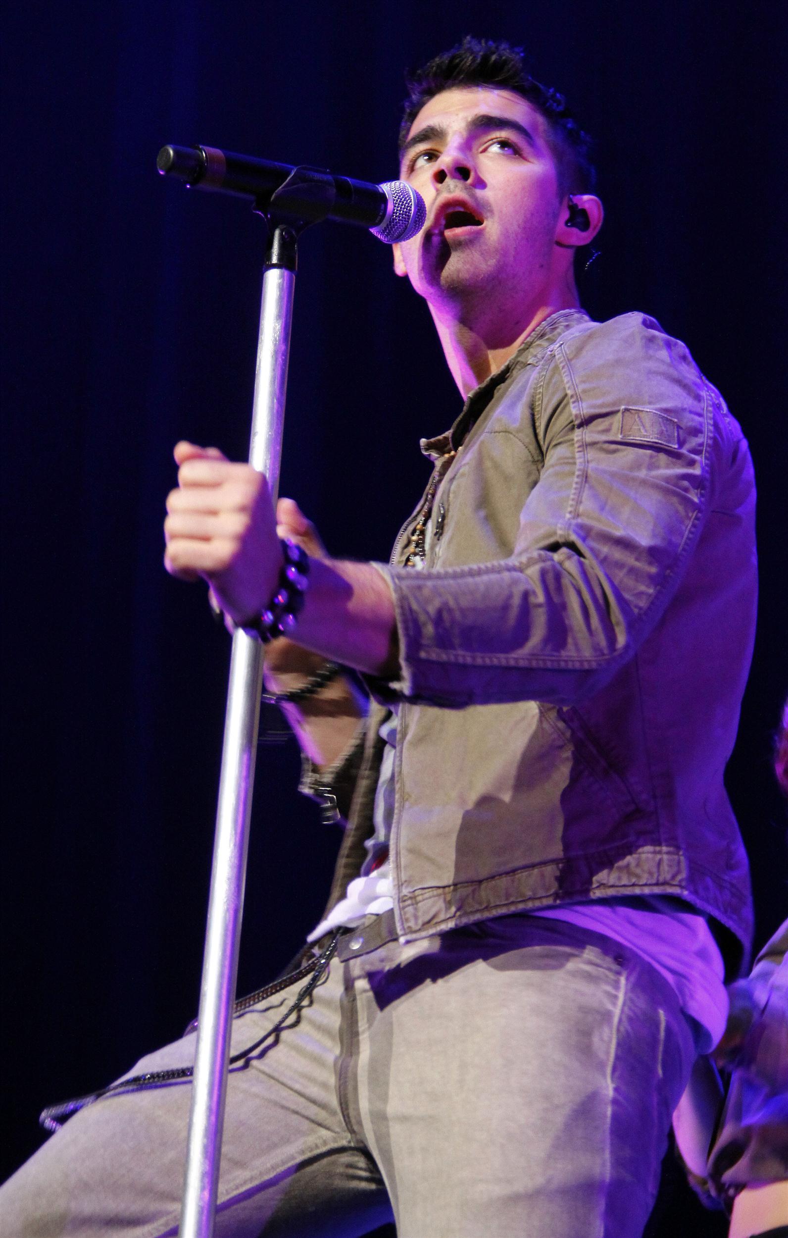 Joe Jonas performing live at Lanxess Arena | Picture 105262